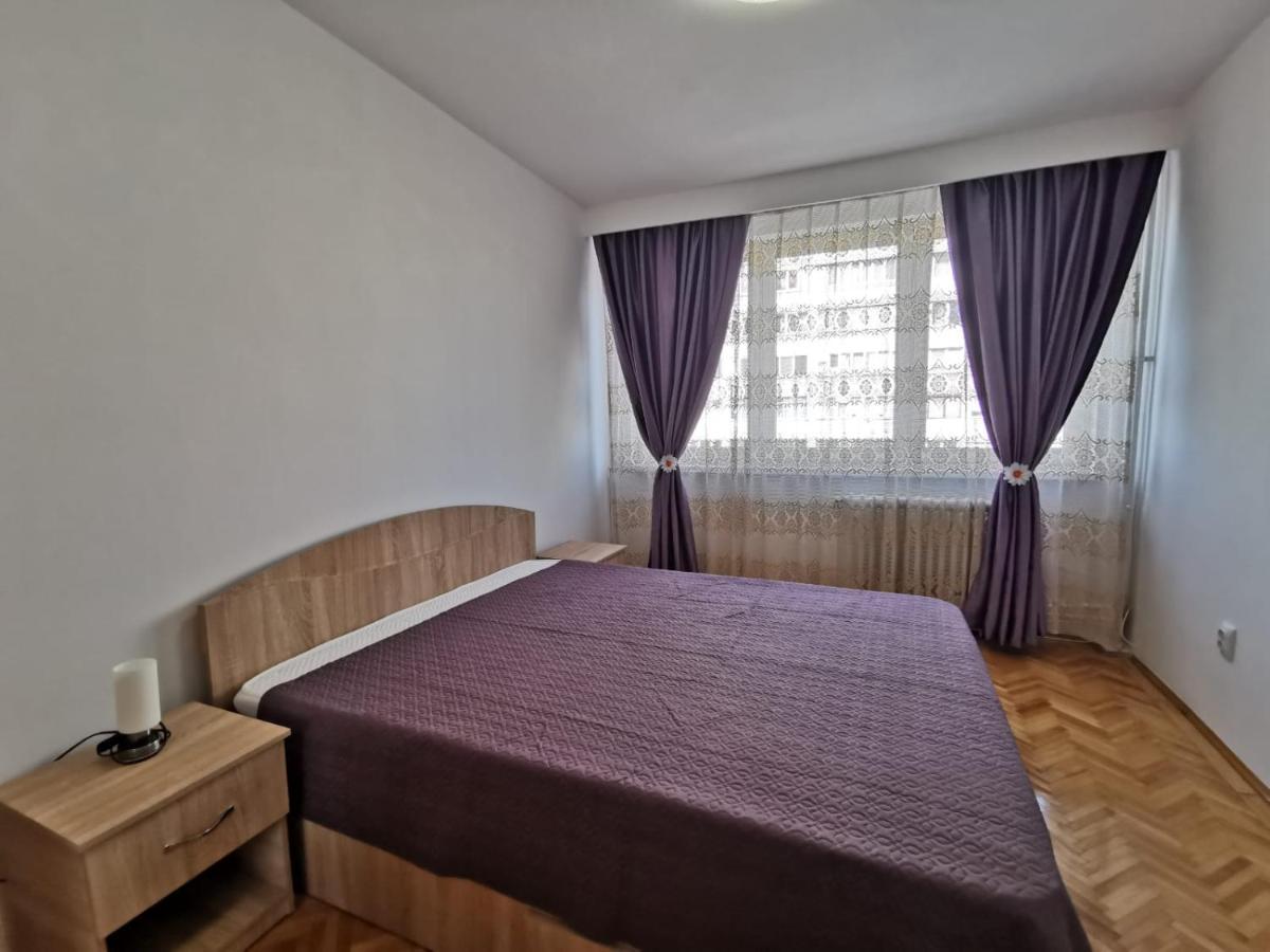 Apartament Carla-Maria Deva Buitenkant foto