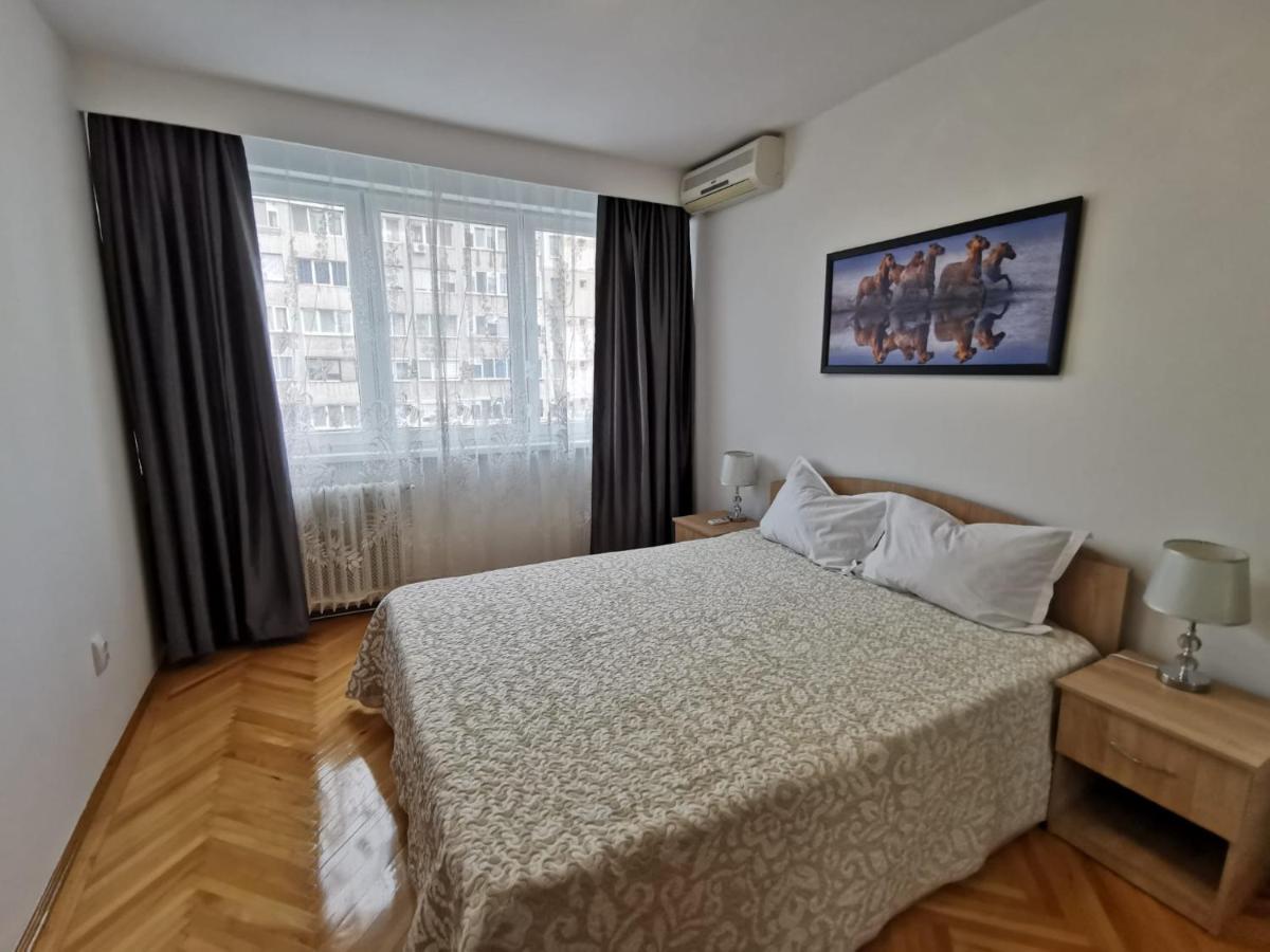 Apartament Carla-Maria Deva Buitenkant foto