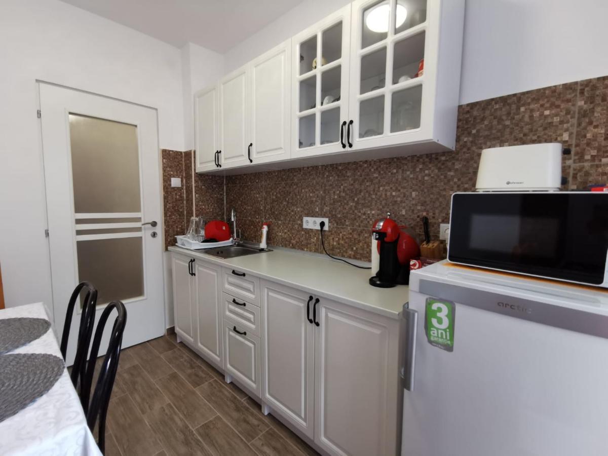 Apartament Carla-Maria Deva Buitenkant foto